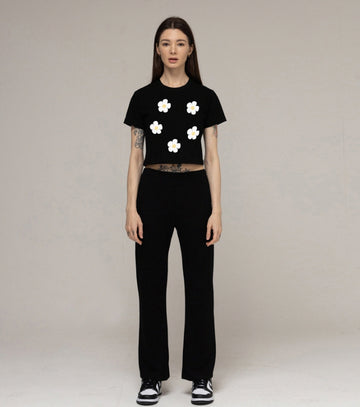 5 Flower Drawing Smile Crop T-shirt